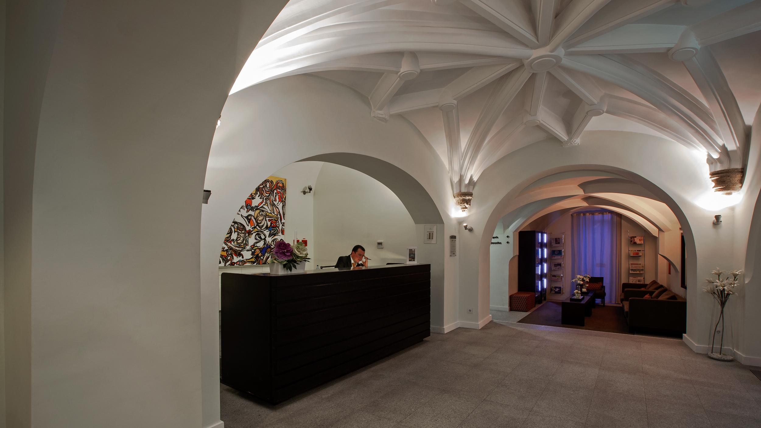 Hotel M'Ar De Ar Aqueduto Évora Exteriér fotografie The interior of the hotel